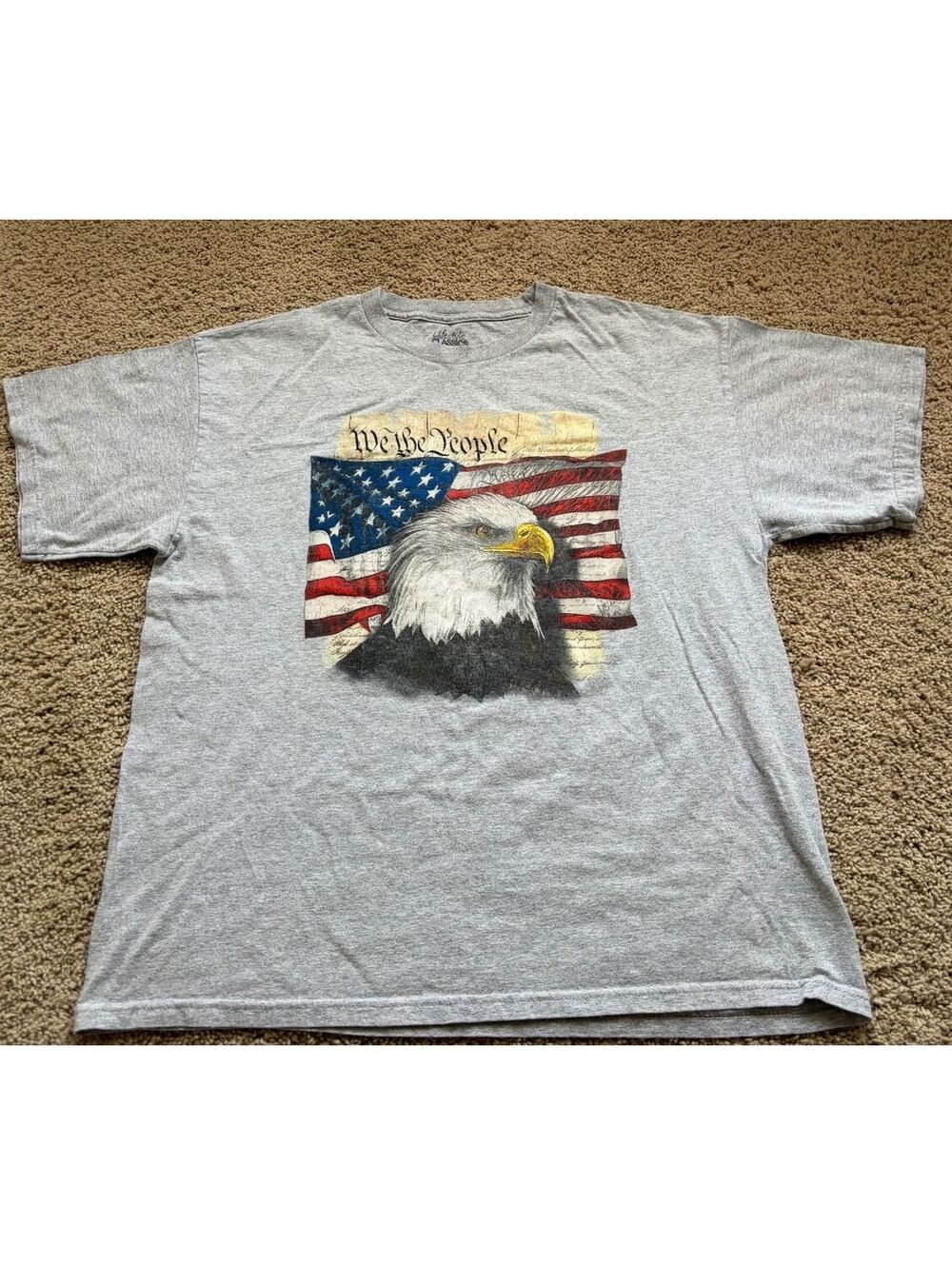 vintage gray crewneck t-shir patriotic graphic American flag "We the People" XL
